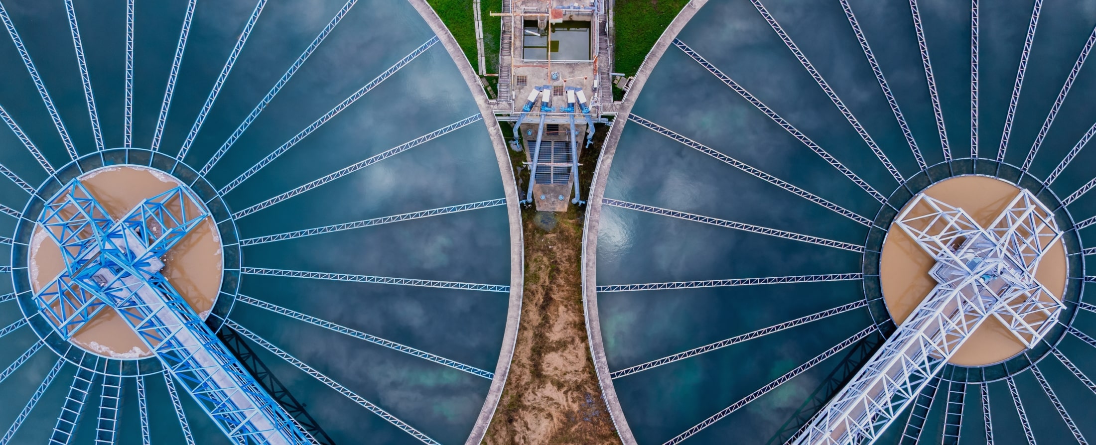 Vertragsmanagement und Kostenkontrolle