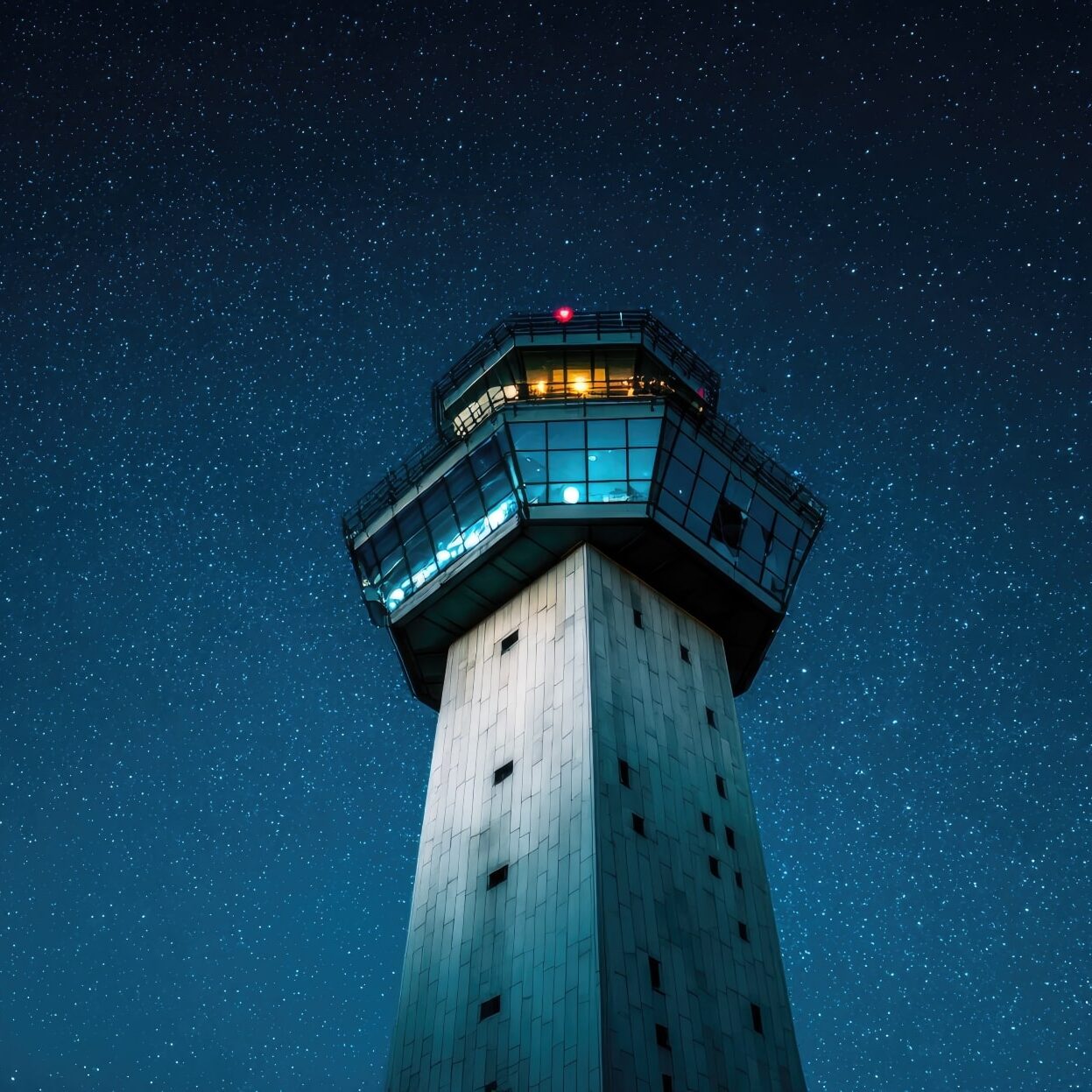 SAVECALL Kundenportal mySAVECALL – 24/7 Zugriff auf Verträge, Rechnungen und Tickets, transparente Kostenkontrolle und effizientes Vertragsmanagement